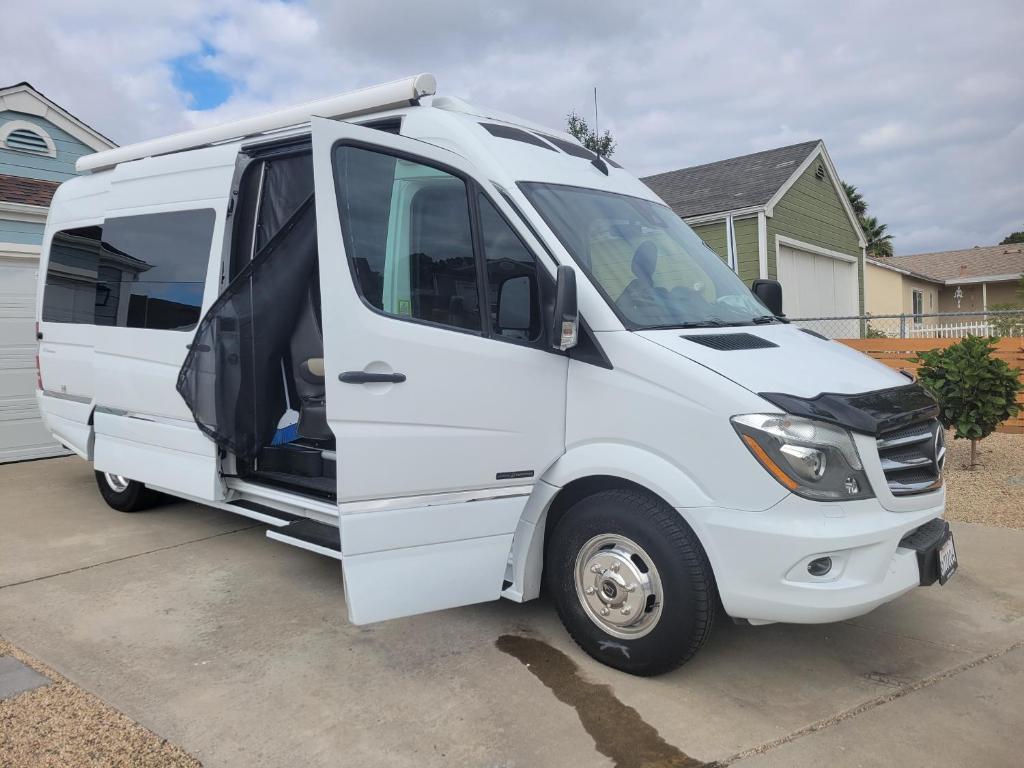 Billede fra billedgalleriet på Mercedes sprinter van i Elk Grove