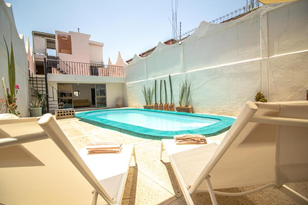 Bazén v ubytování Villa Sol Pool House nebo v jeho okolí