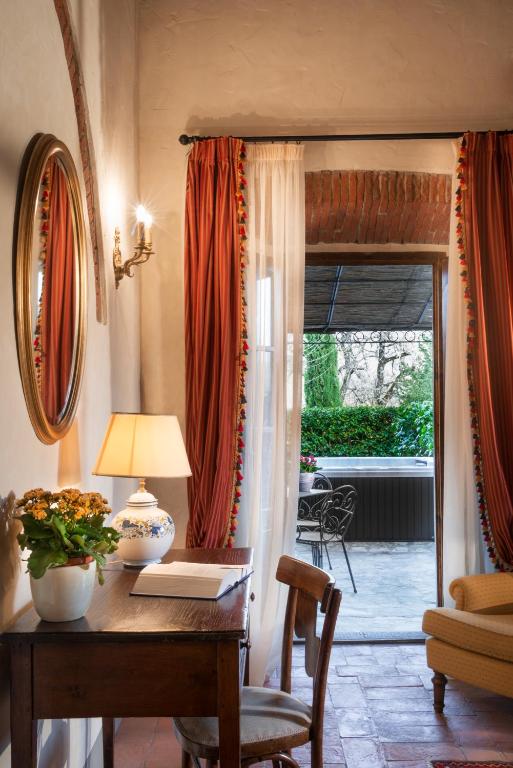 Castello di Spaltenna Exclusive Resort & Spa - Jakuzi Bahçe Süiti