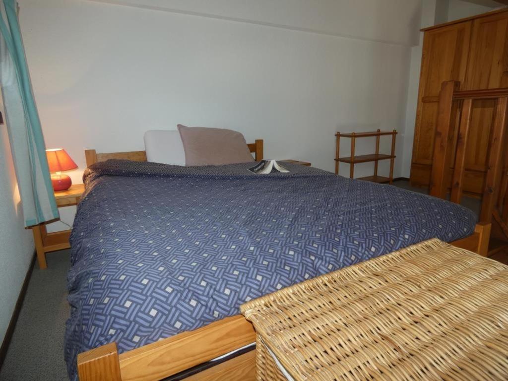 Posteľ alebo postele v izbe v ubytovaní Maison de vacances 36m² avec piscine, terrasse et parking - Notre-Dame-de-Monts - FR-1-540-230