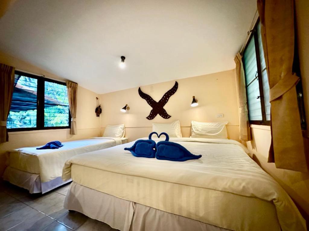 Postel nebo postele na pokoji v ubytování Laguna Beach Club Resort