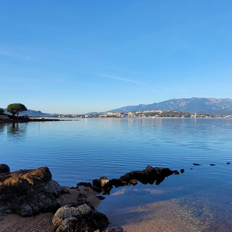 Photo de la galerie de l'établissement Studio vista d'oro, à Porto-Vecchio