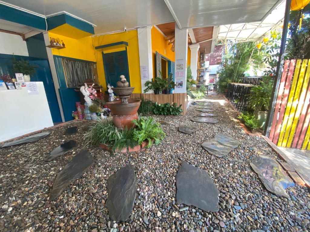 ルアンパバーンにあるLuang Prabang Hostelのギャラリーの写真