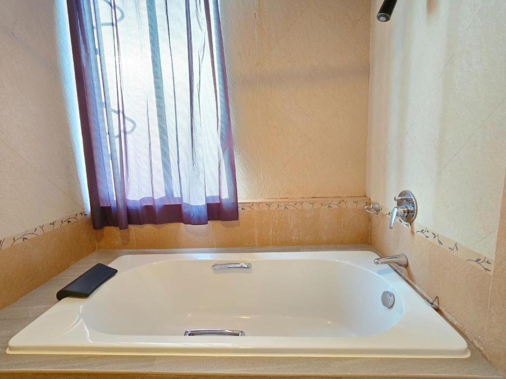 Sira Boutique, Patong - Resim 20