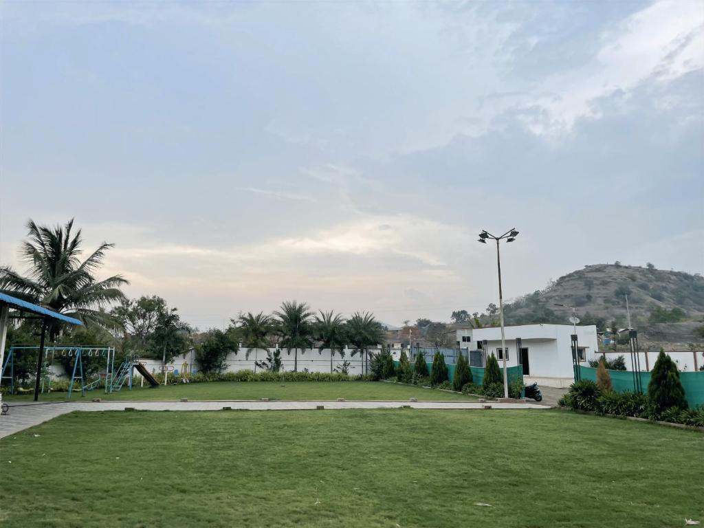 Fulgulab Lawns and Home Stay - Двухместный номер
