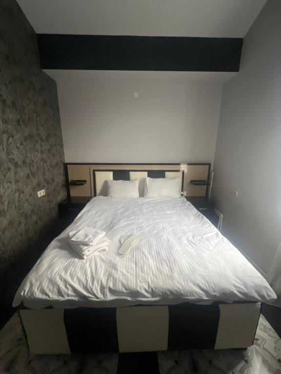 Postel nebo postele na pokoji v ubytování Z Narek