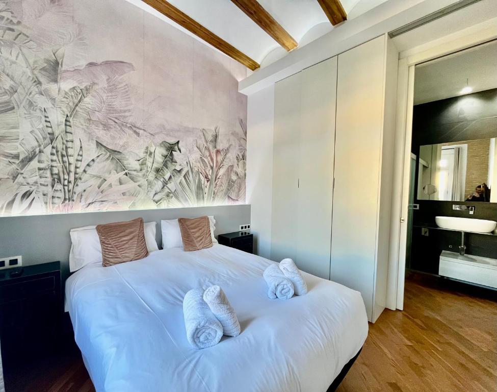 Posteľ alebo postele v izbe v ubytovaní WeRentVLC - Charming Ruzafa - Top location