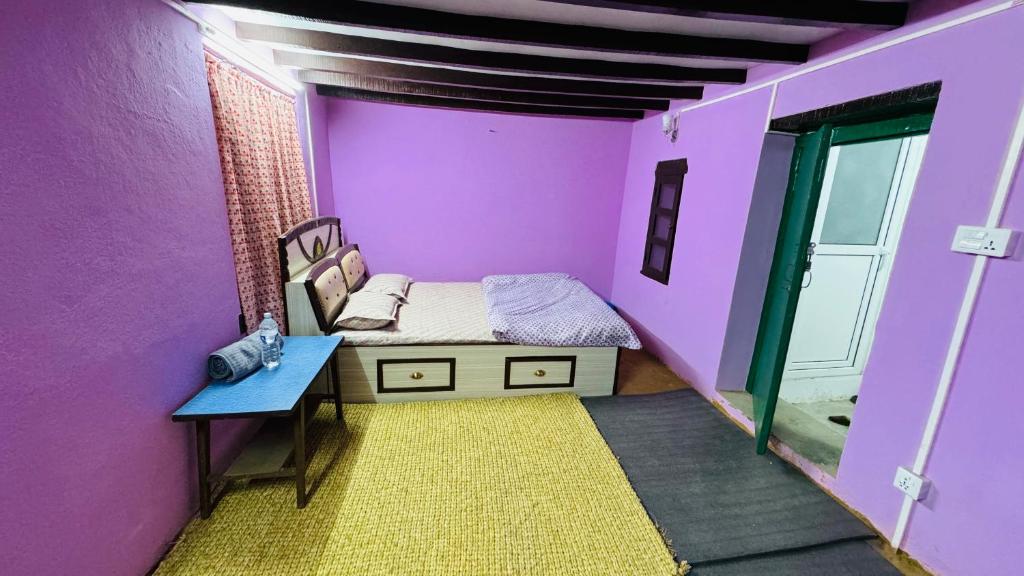 Postel nebo postele na pokoji v ubytování Maa Buu Chhen