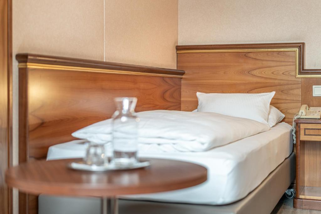 Hotel Neue Post I self check-in - Resim 22