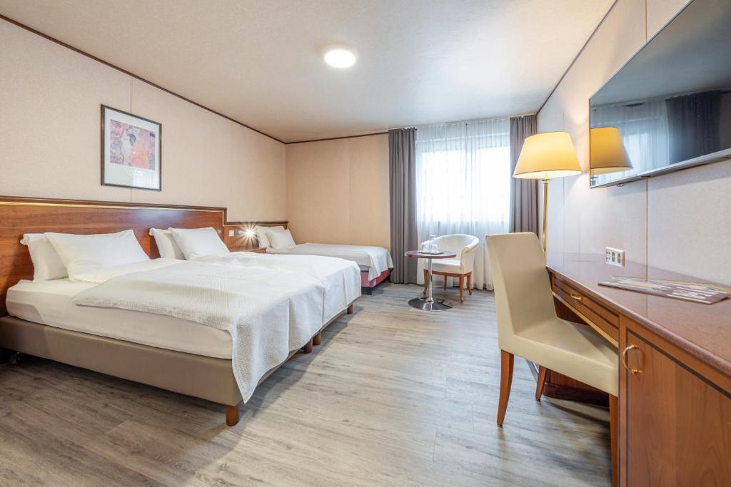 Hotel Neue Post I self check-in - Resim 42