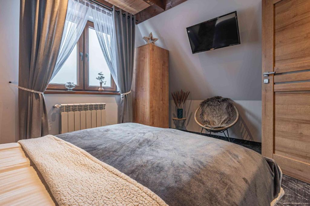 Goralove Pole - Two-Bedroom Apartment