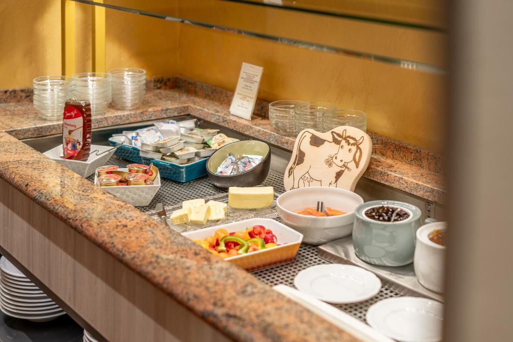 Hotel Neue Post I self check-in - Resim 19