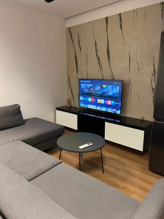 Renas apartment1
