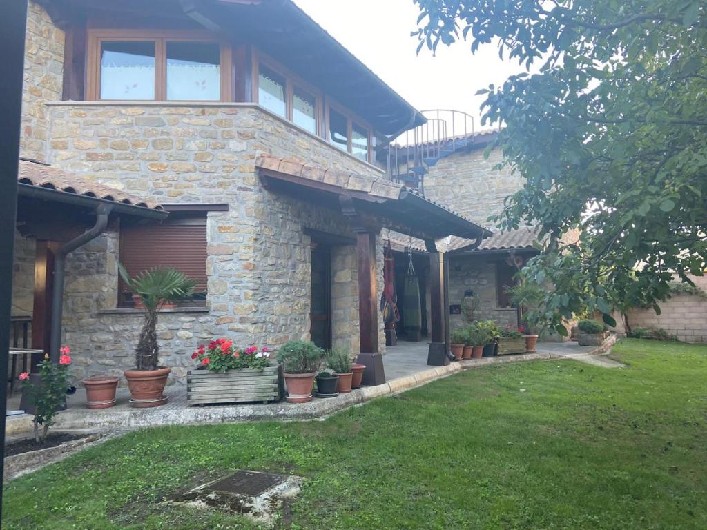 Zahrada ubytování Casa Rural Zapalegui Landetxea