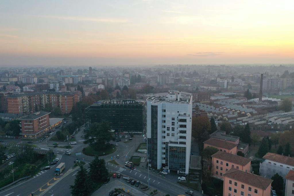 Nespecifikovaný výhled na destinaci Gallarate nebo výhled na město při pohledu z apartmánu