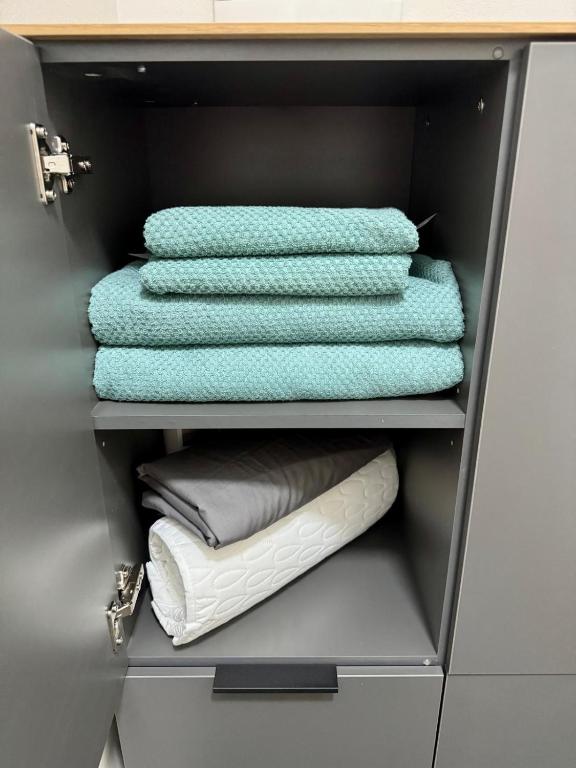 Pearl Bee Deluxe Suites - 13