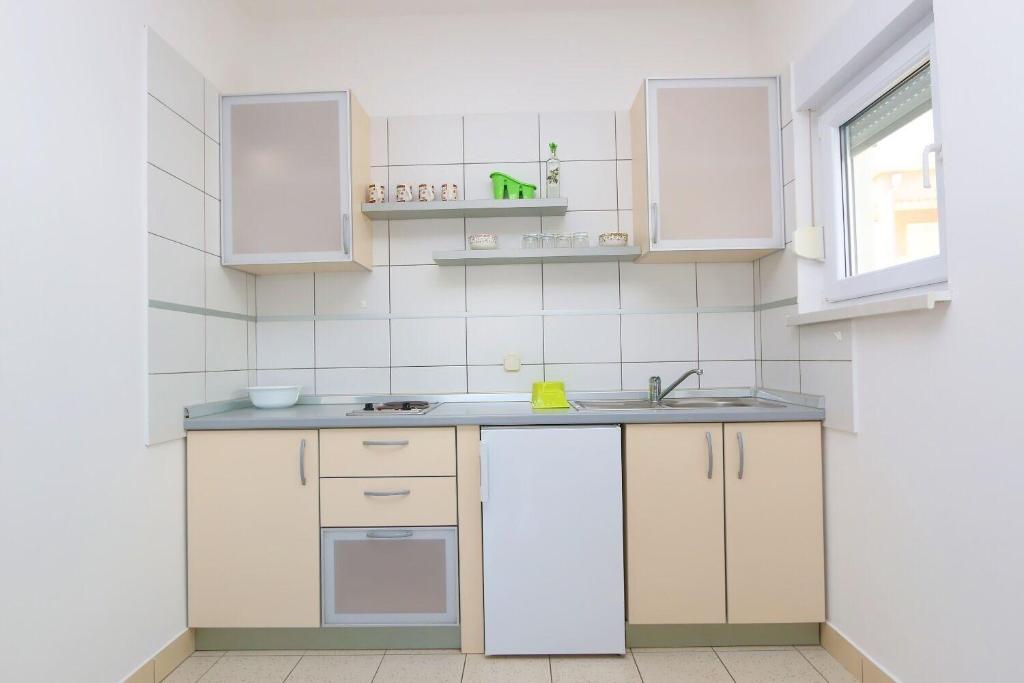Kuchnia lub aneks kuchenny w obiekcie Apartments Boris