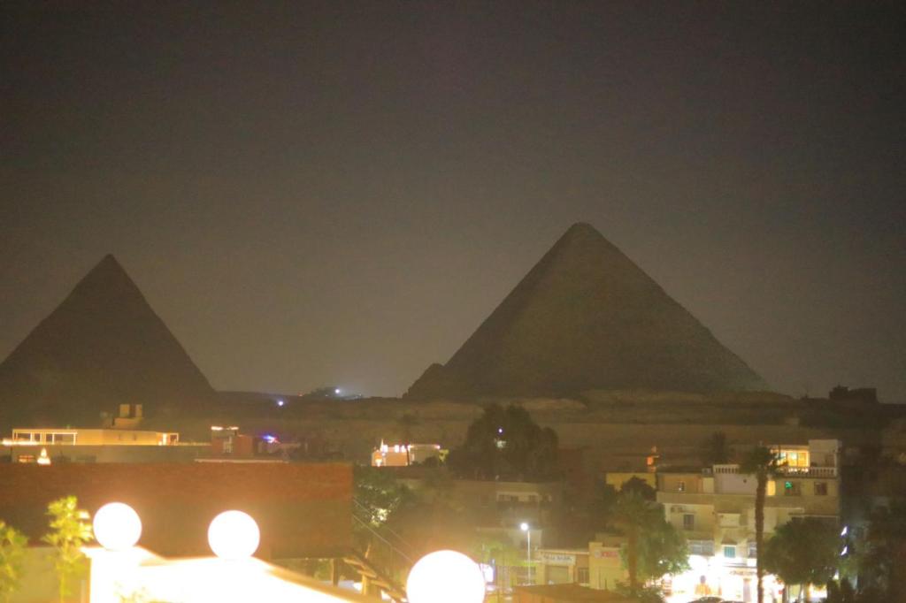 Fotografie z fotogalerie ubytování pyramids solar boat inn v Káhiře