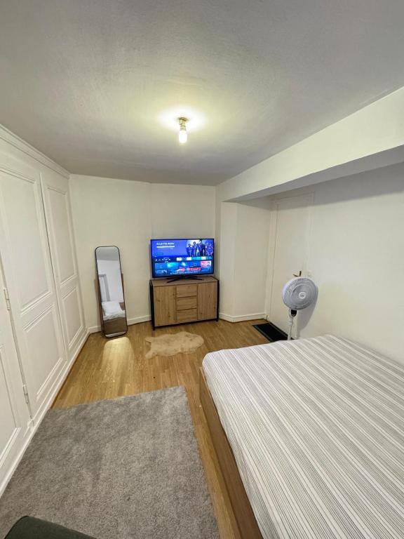 Postel nebo postele na pokoji v ubytování Residence MH Lyon