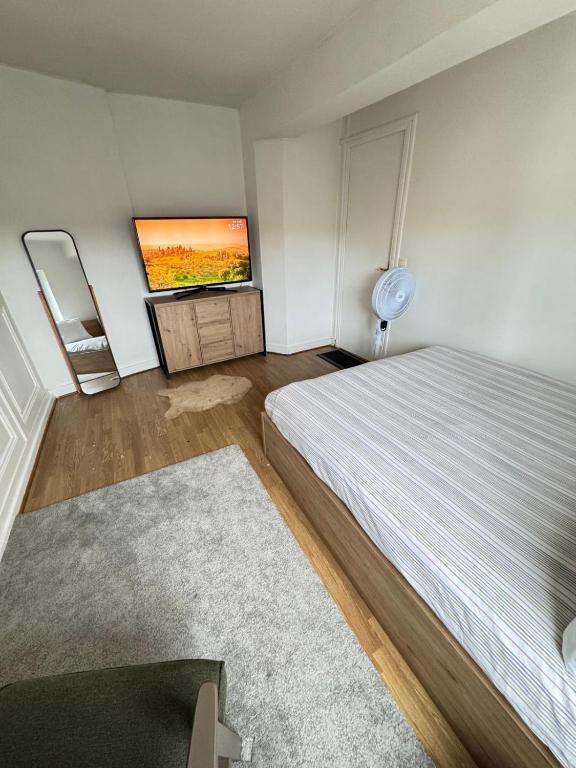 Postel nebo postele na pokoji v ubytování Residence MH Lyon