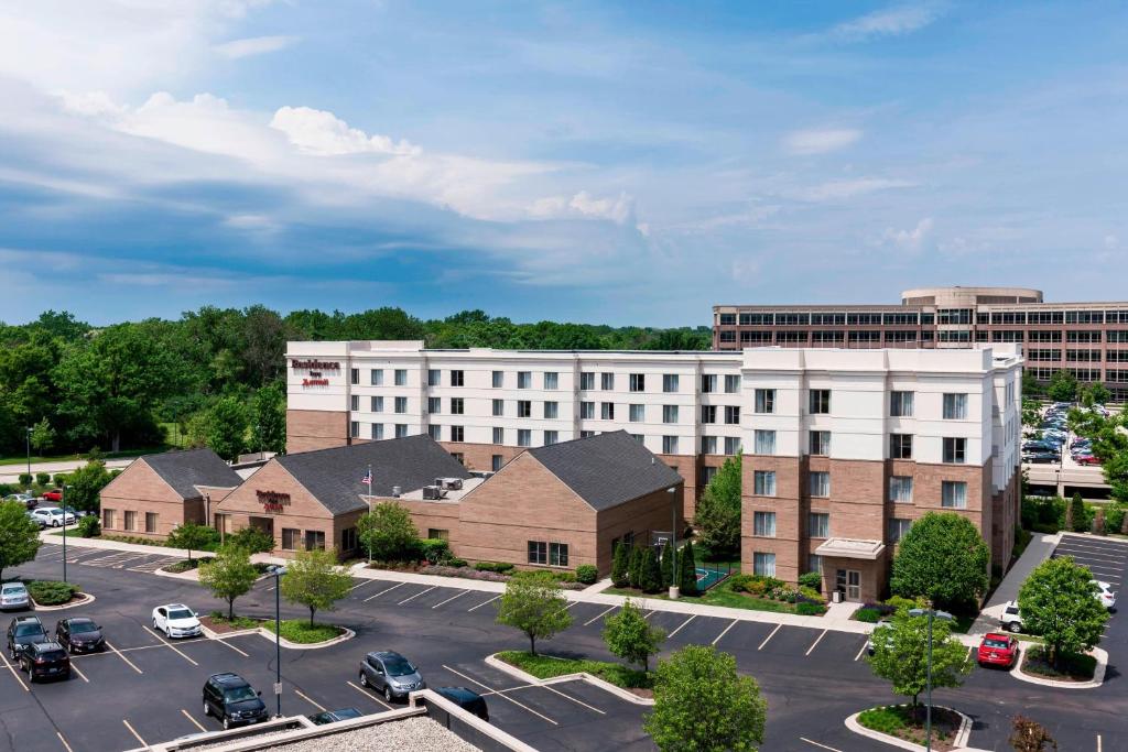 Residence Inn by Marriott Chicago Lake Forest/Mettawa - Housity