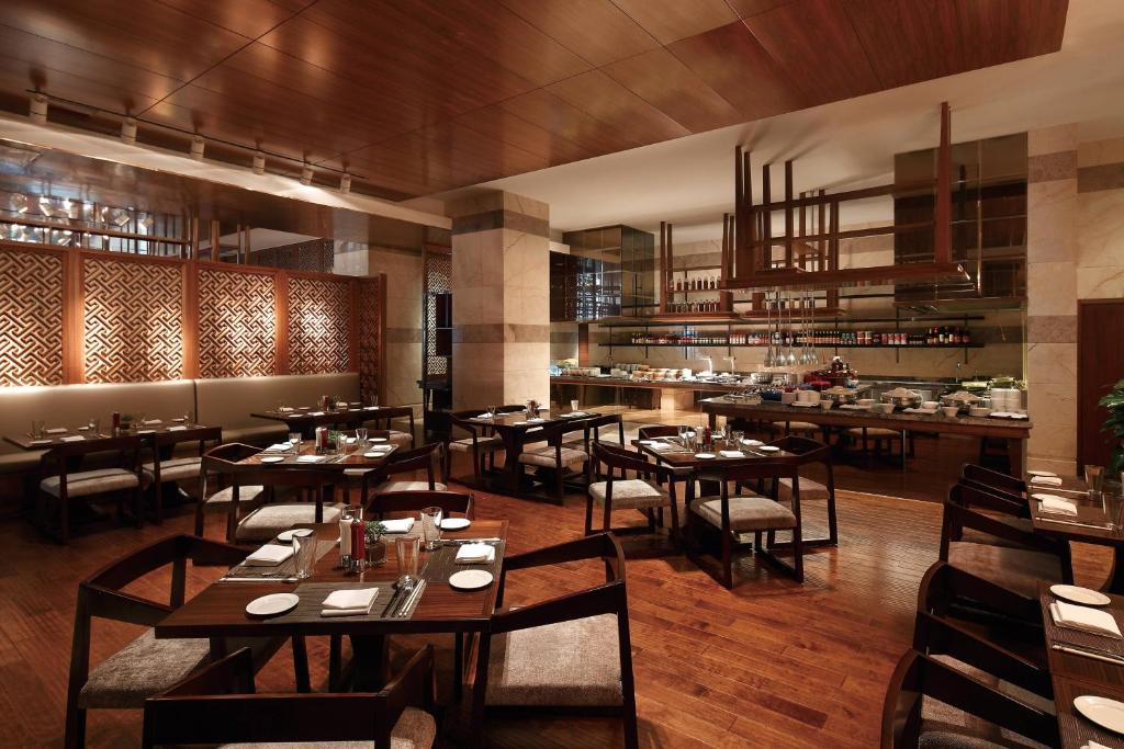 Restaurace v ubytování Sheraton Hefei Xinzhan Hotel