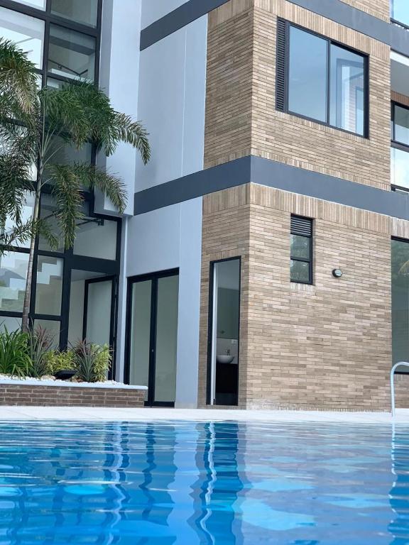 Bazén v ubytování Exclusivo Apartamento en Melgar! nebo v jeho okolí