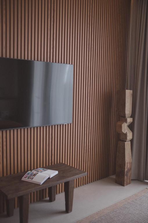 TV a/nebo společenská místnost v ubytování SOKO' Stay at Kedungu
