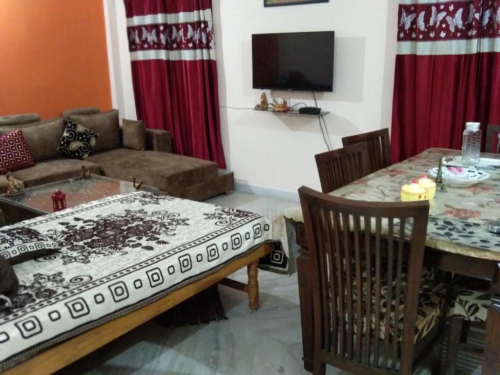 O zonă de relaxare la One bhk Villa Home stay