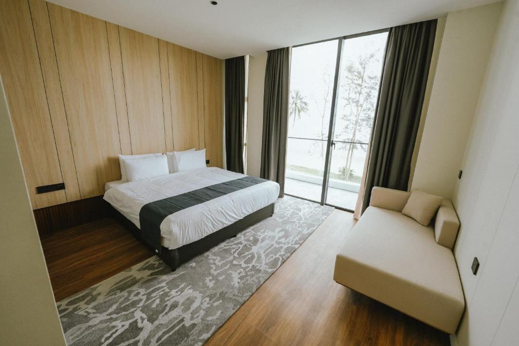 Roxy Beach Resort - Standard-Suite