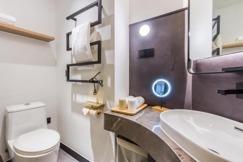 Koupelna v ubytování Cozylife Hotel Canal