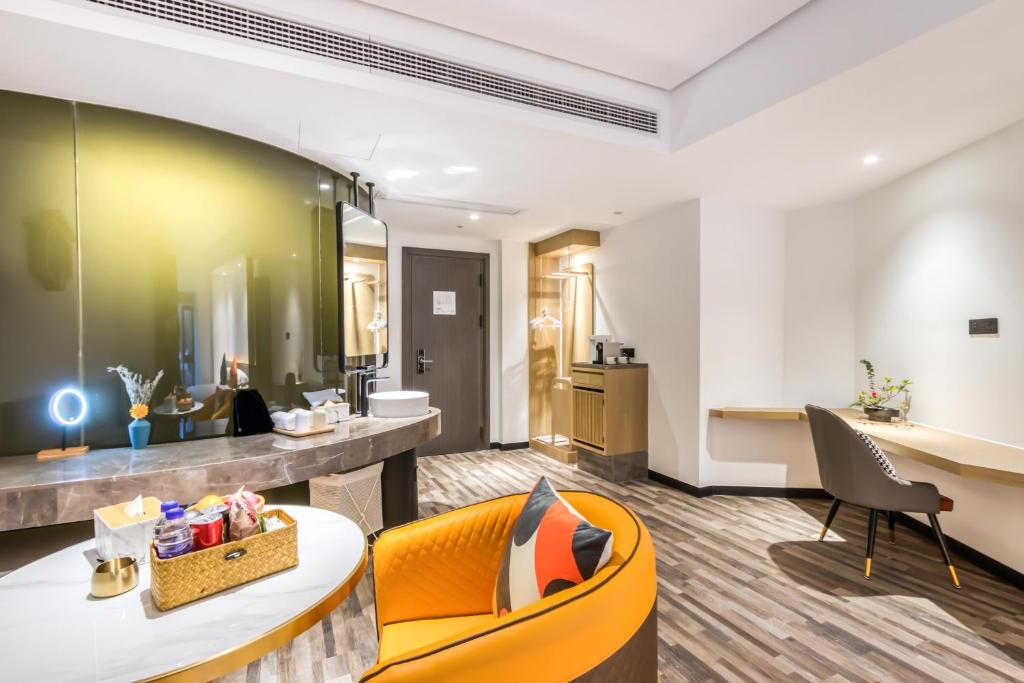 Posezení v ubytování Cozylife Hotel Canal