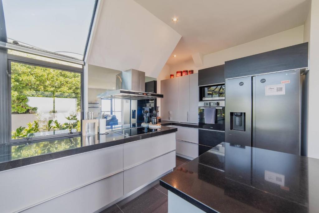 Million Dollar City Views - Sleeps 12 - Resim 18