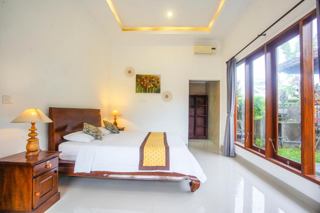 Puri Arta Villa - 12