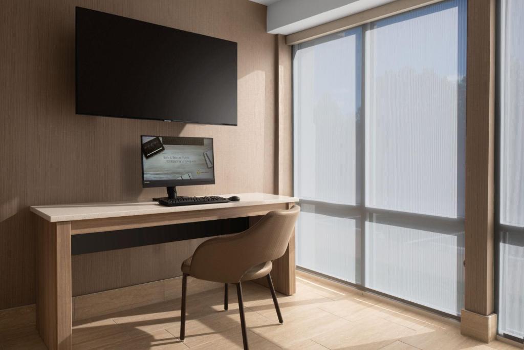 SpringHill Suites by Marriott Little Rock photo