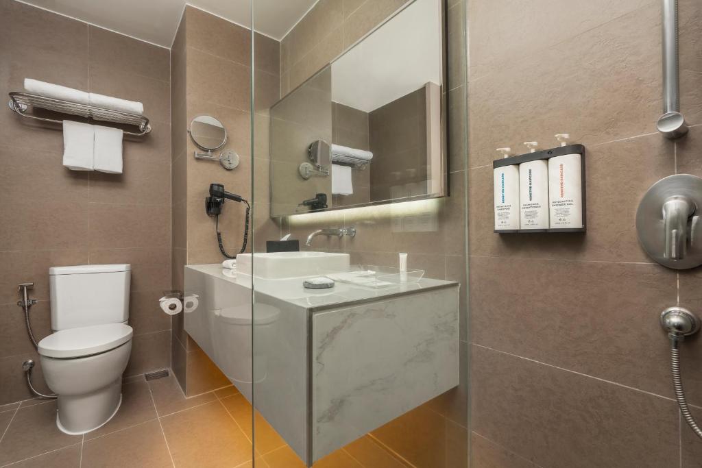 Hyatt Place Bangkok Sukhumvit 1 - Resim 9