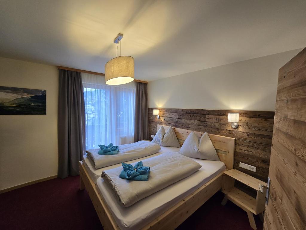 Postel nebo postele na pokoji v ubytování Landhaus Königsreiner