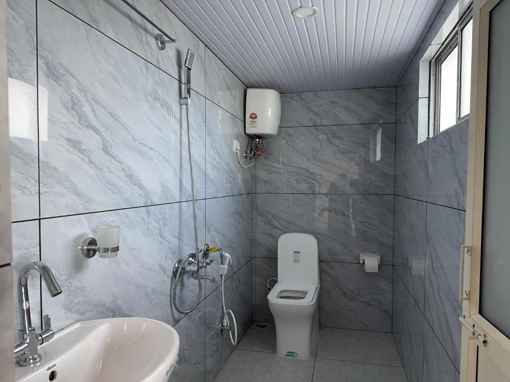 Koupelna v ubytování Hotel Basera