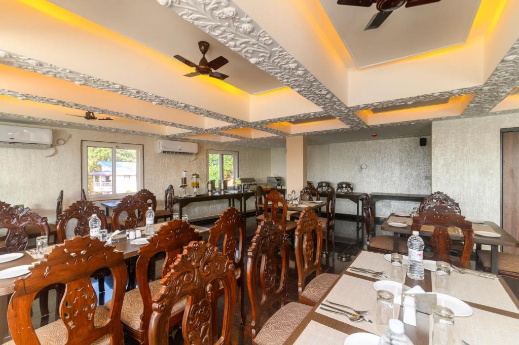 Restaurace v ubytování Nazri Hotel - Near Arambol Beach