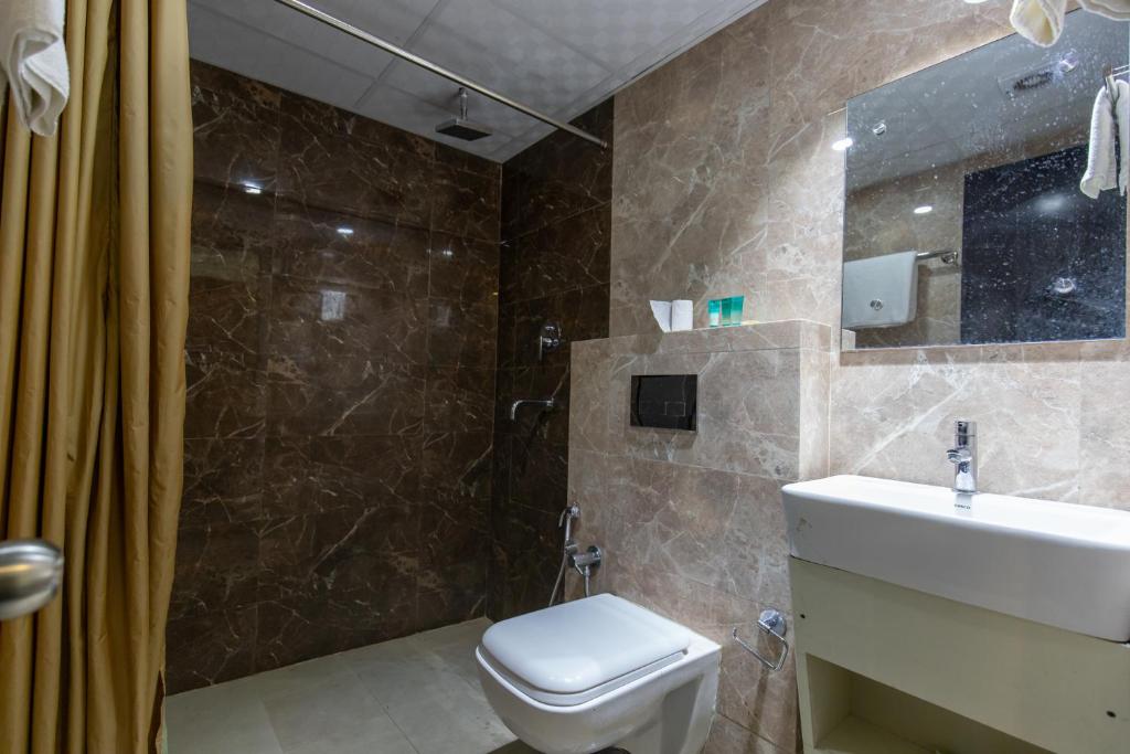 Koupelna v ubytování Gorakha Hotel