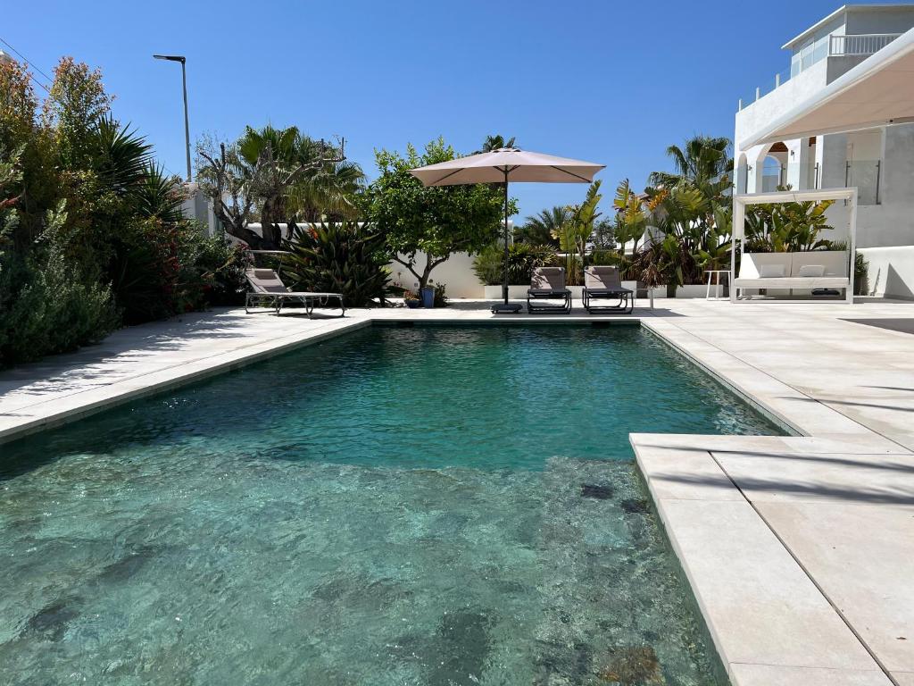 صورة لـ Moderne Villa mit Pool في سان خوسيه دي سا أتاليا