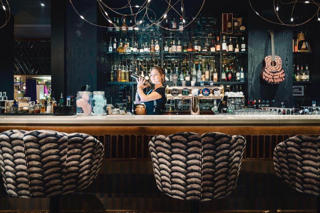 The Home Hotel Zürich - a member of DESIGN HOTELS - Resim 4