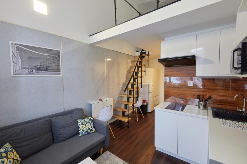 Block 96 Apartments - 5