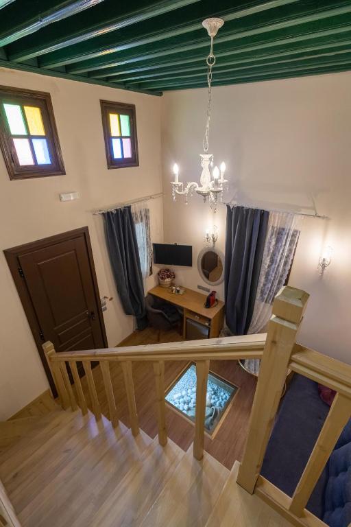 Posezení v ubytování April Medieval Hotel