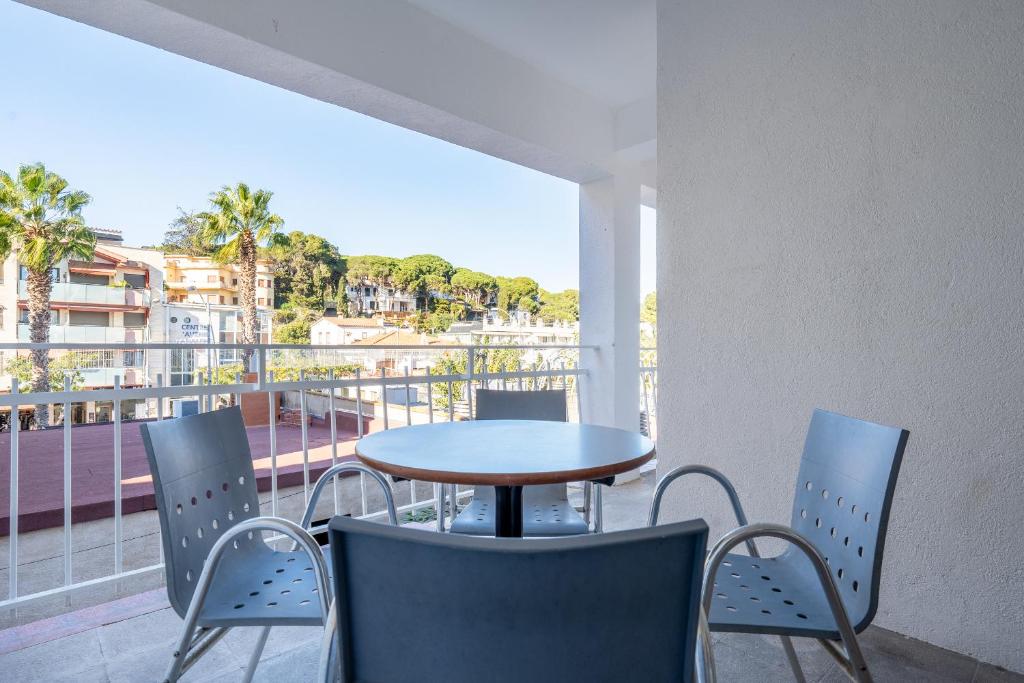 Balkón alebo terasa v ubytovaní Hauzify I Apartament Riera