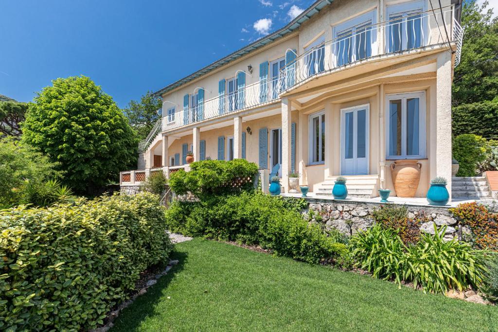 Κήπος έξω από το LA LEZARDIERE - Provençal Villa Facing South with Sea View & Pool