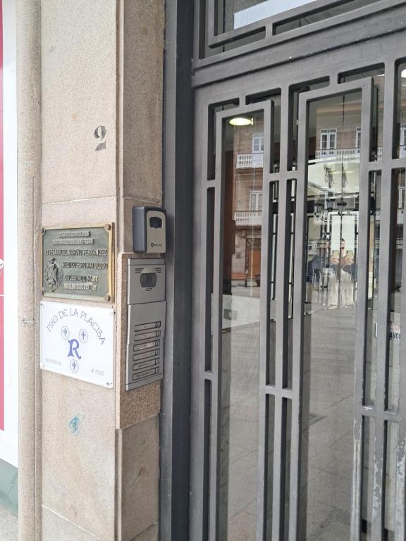 El Piso de la Placita - 18