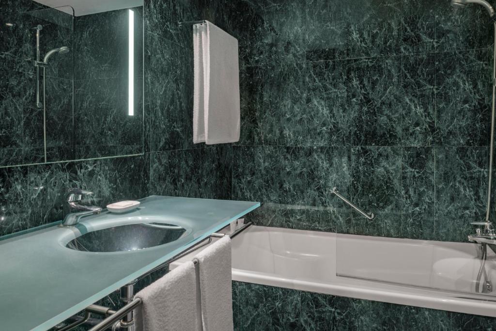 AC Hotel Valencia by Marriott - Resim 24