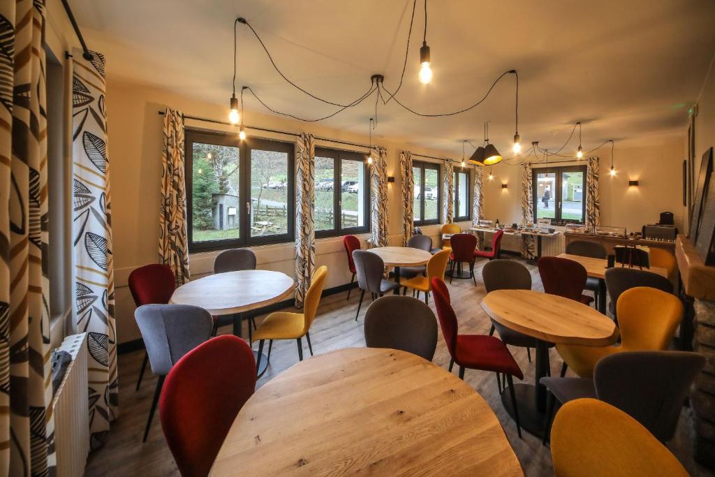Posezení v ubytování Hotel O Chiroulet