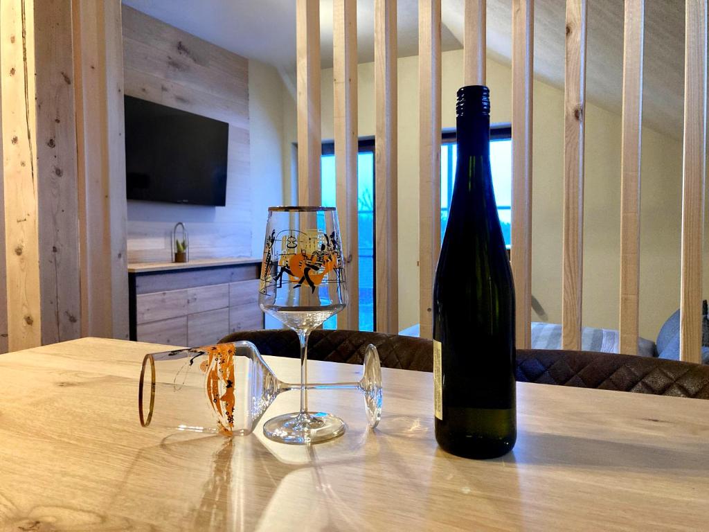 Nápoje v ubytování Woidgeist FeWos - Aktiv- und Familienurlaub in der Dreisesselregion D-A-CZ